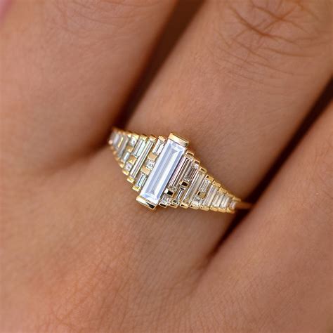 gold baguette ring